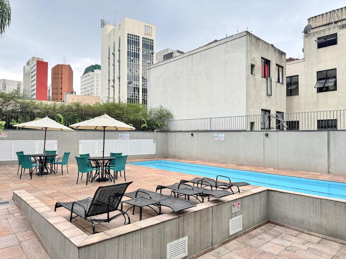 1504 - Classic Bela Cintra - R. Bela Cintra, Piscina Academia Restaurante Apartment