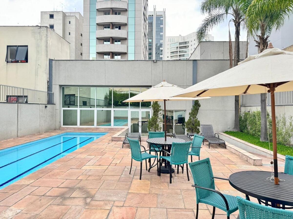 1504 - Classic Bela Cintra - R. Bela Cintra, Piscina Academia Restaurante * Sao Paulo