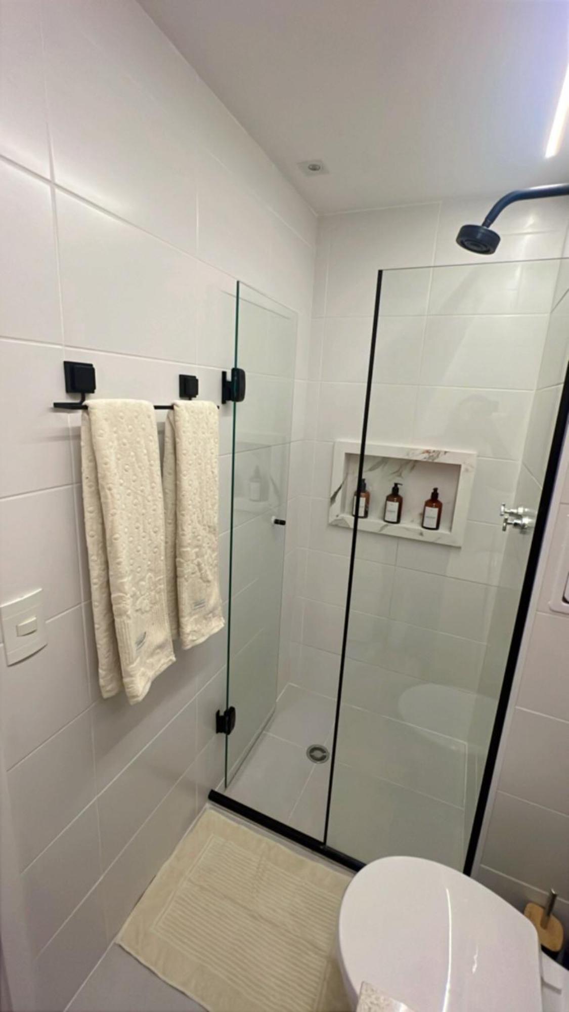Daire Metro Brooklin - Novo E Charmoso - Completo - Ar Condicionado *