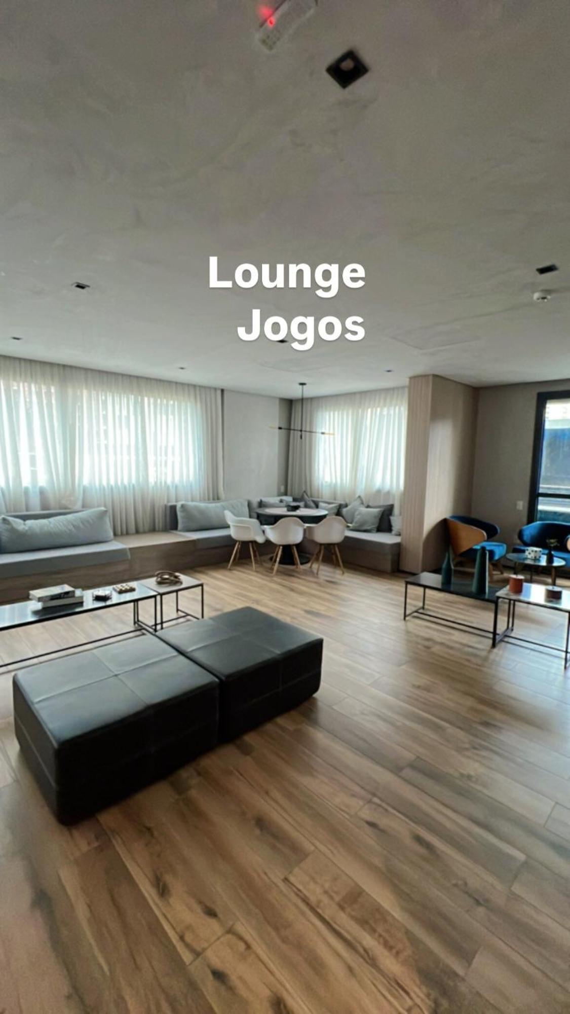 Daire Metro Brooklin - Novo E Charmoso - Completo - Ar Condicionado *