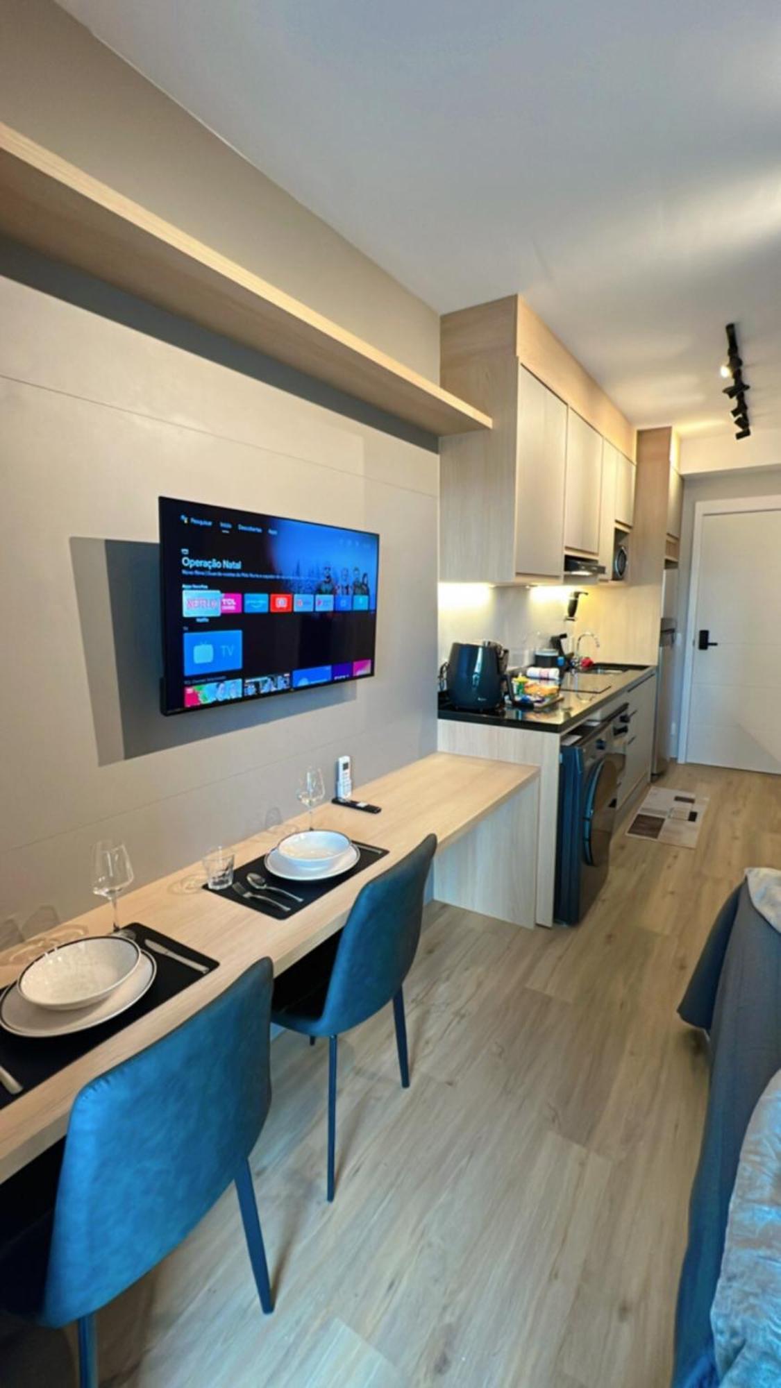 Metro Brooklin - Novo E Charmoso - Completo - Ar Condicionado *