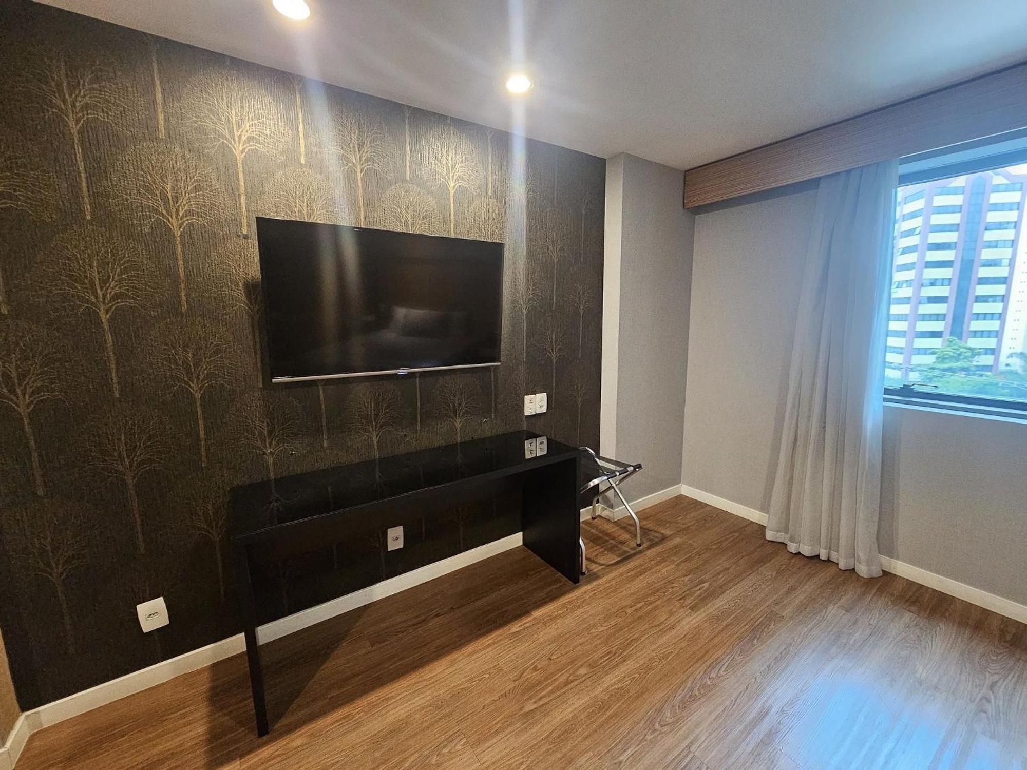 Flat 422 Na Avenida Ibirapuera 2927 - Sp