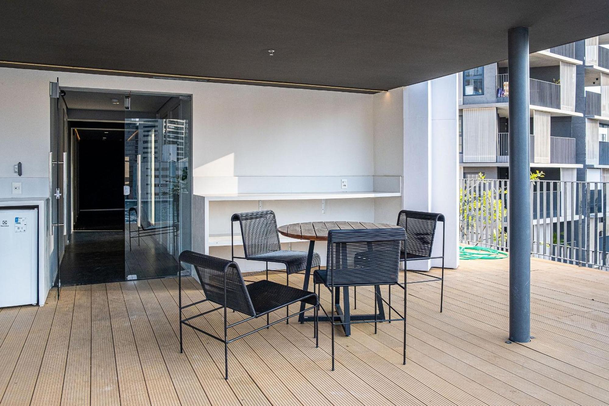 V Mada Novo Design Moderno Paisagismo Apartamento São Paulo