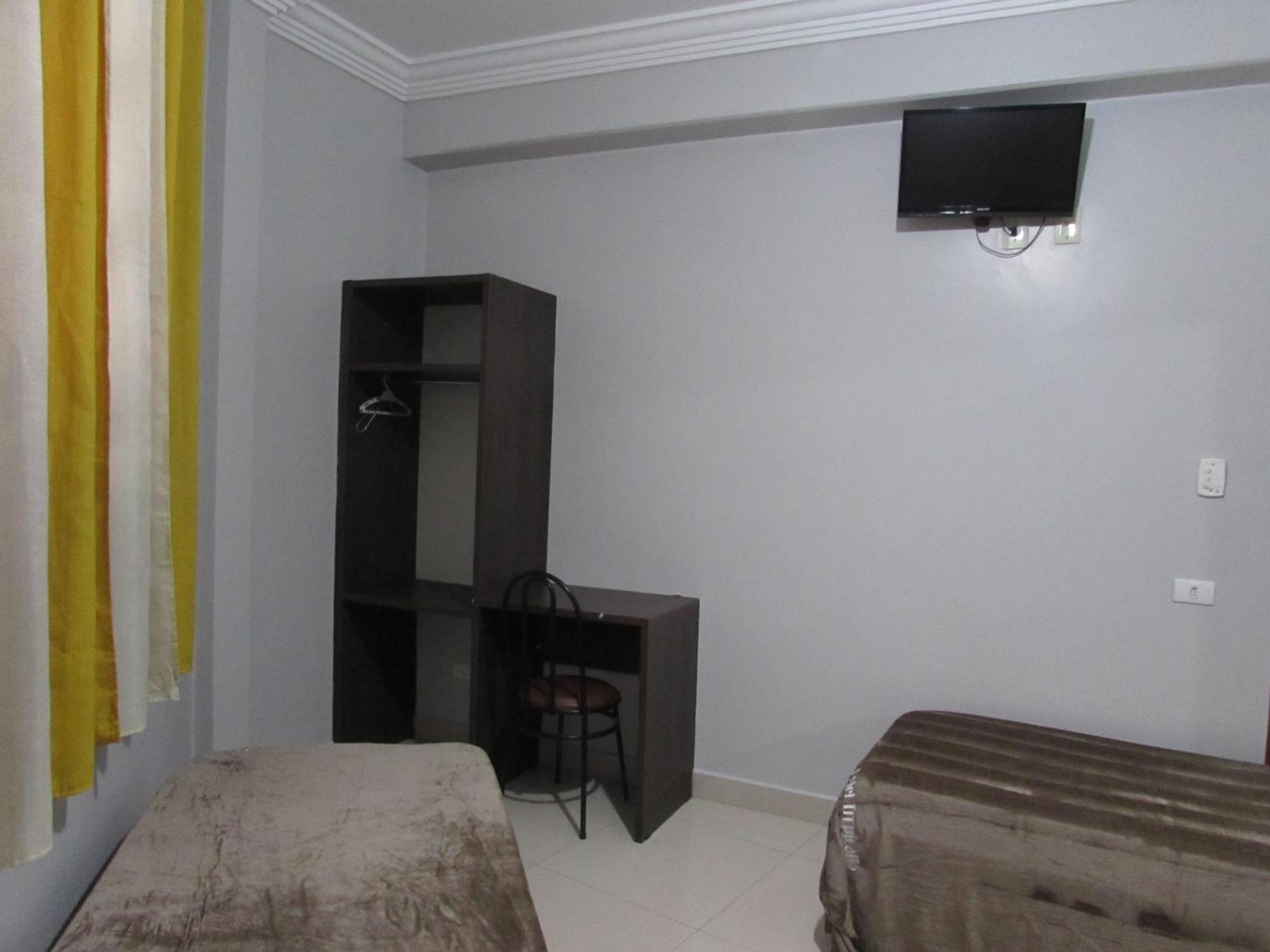 Tropicalia: Downtown Convenience With Parking Hotel 3*