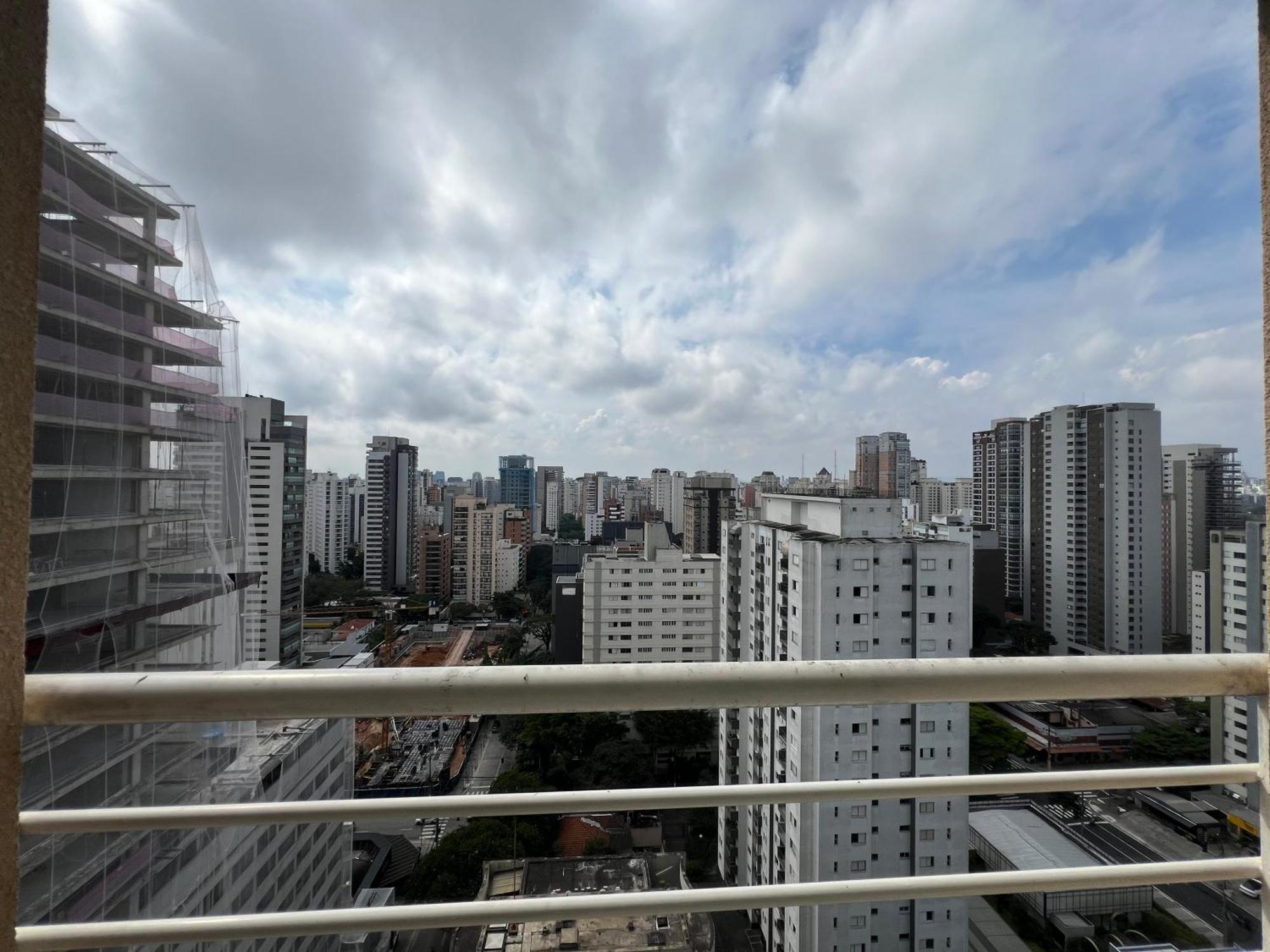 Moema Ibirapuera Uh1910