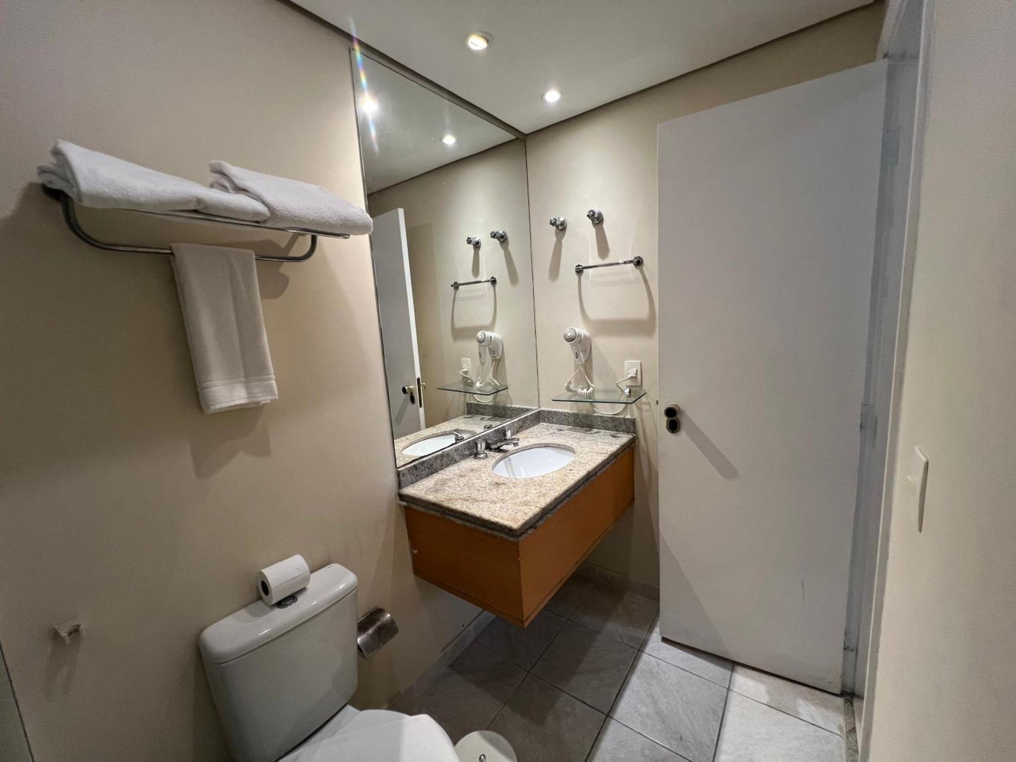 Biena Ibirapuera Uh407 Hotel *