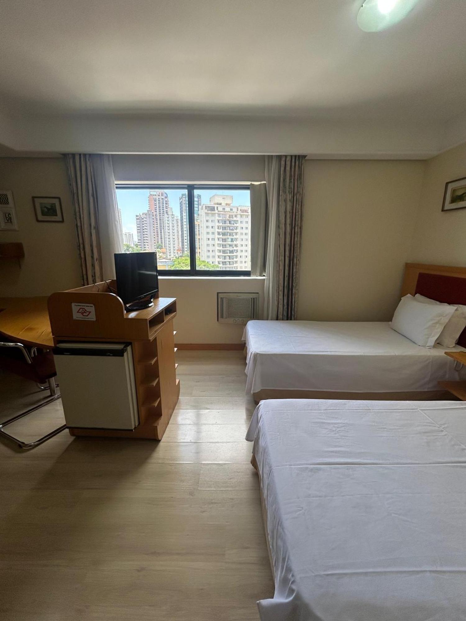Flat Biena Sena Madureira Pqibirapuera Com Garagem 907 Sao Paulo