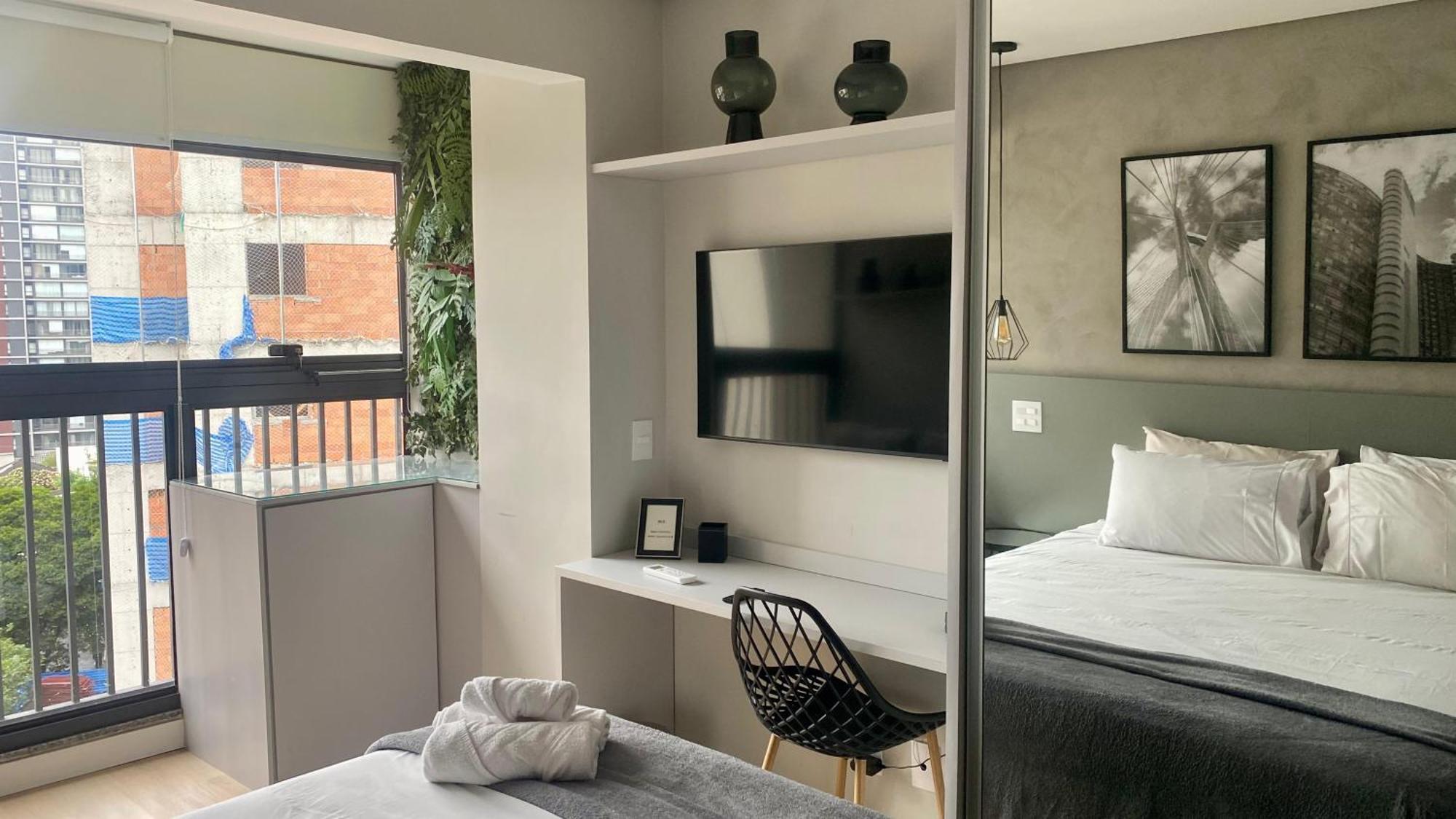 513 Lux Allianz Park Apartment