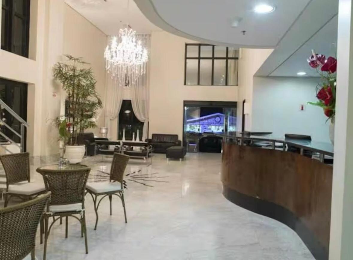 Apartment Flat Em Moema - Limpeza Diaria & Estacionamento Sao Paulo