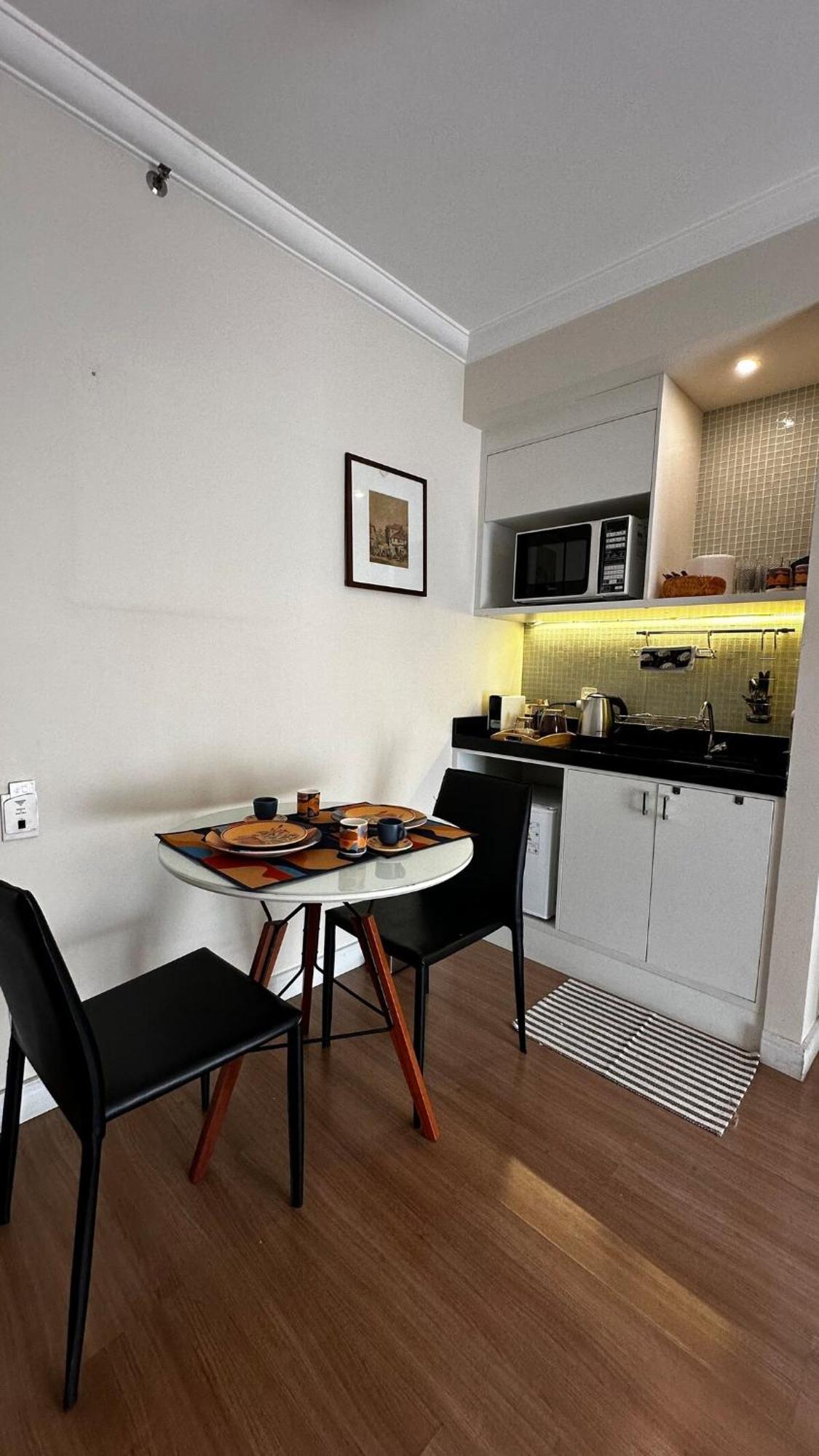 Flat Em Moema - Limpeza Diaria & Estacionamento Apartment Sao Paulo