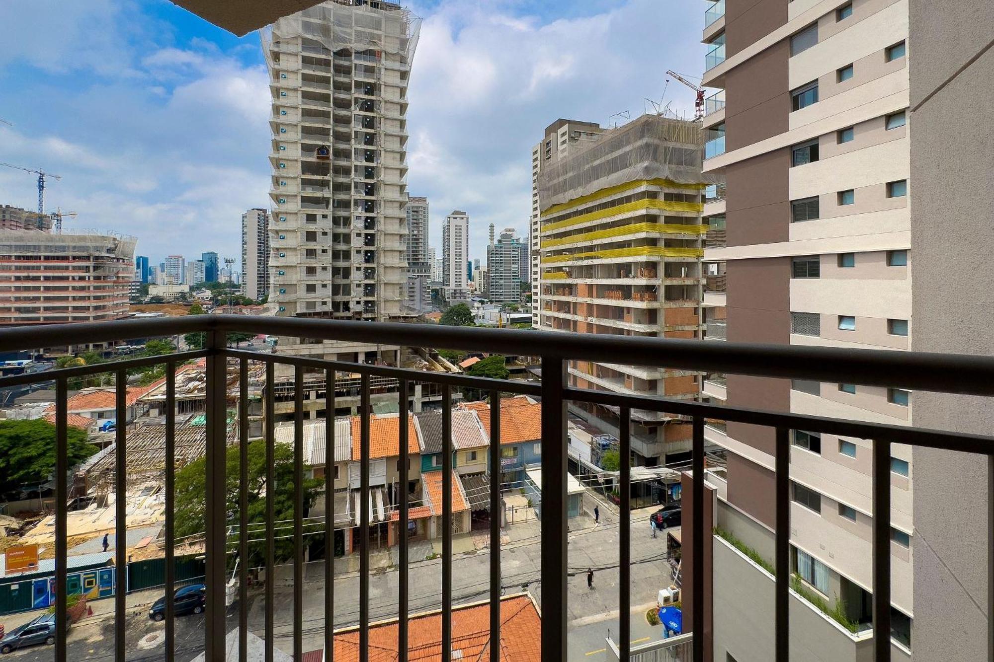 Estudios Novos Perto Do Consulado Dos Estados Unidos E Autodromo De Interlagos Apartemen