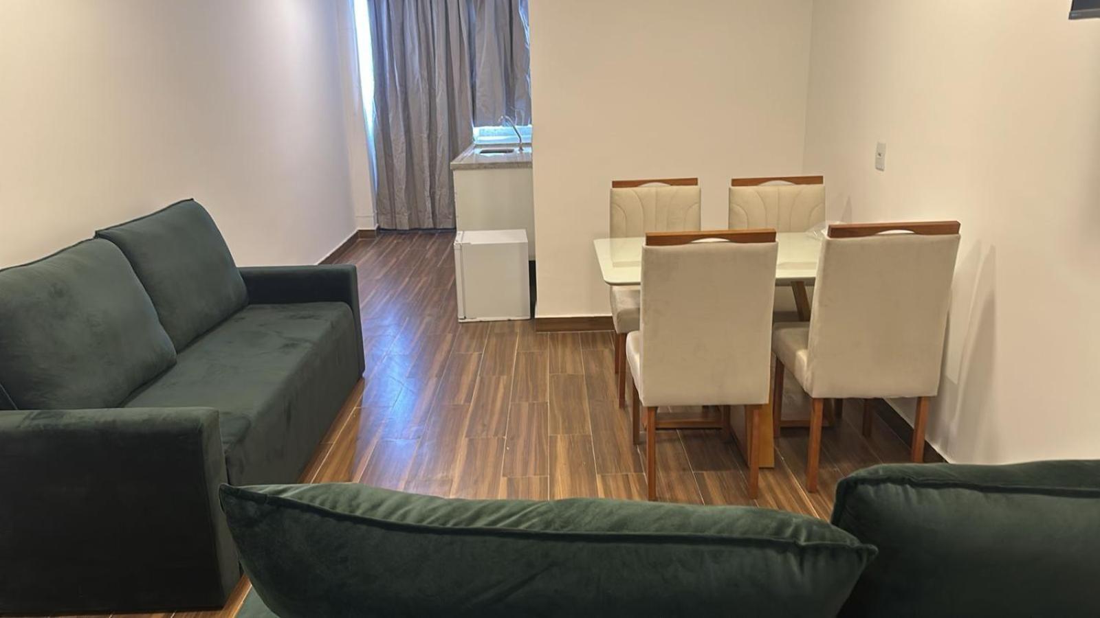 Stunt Aparthotel *