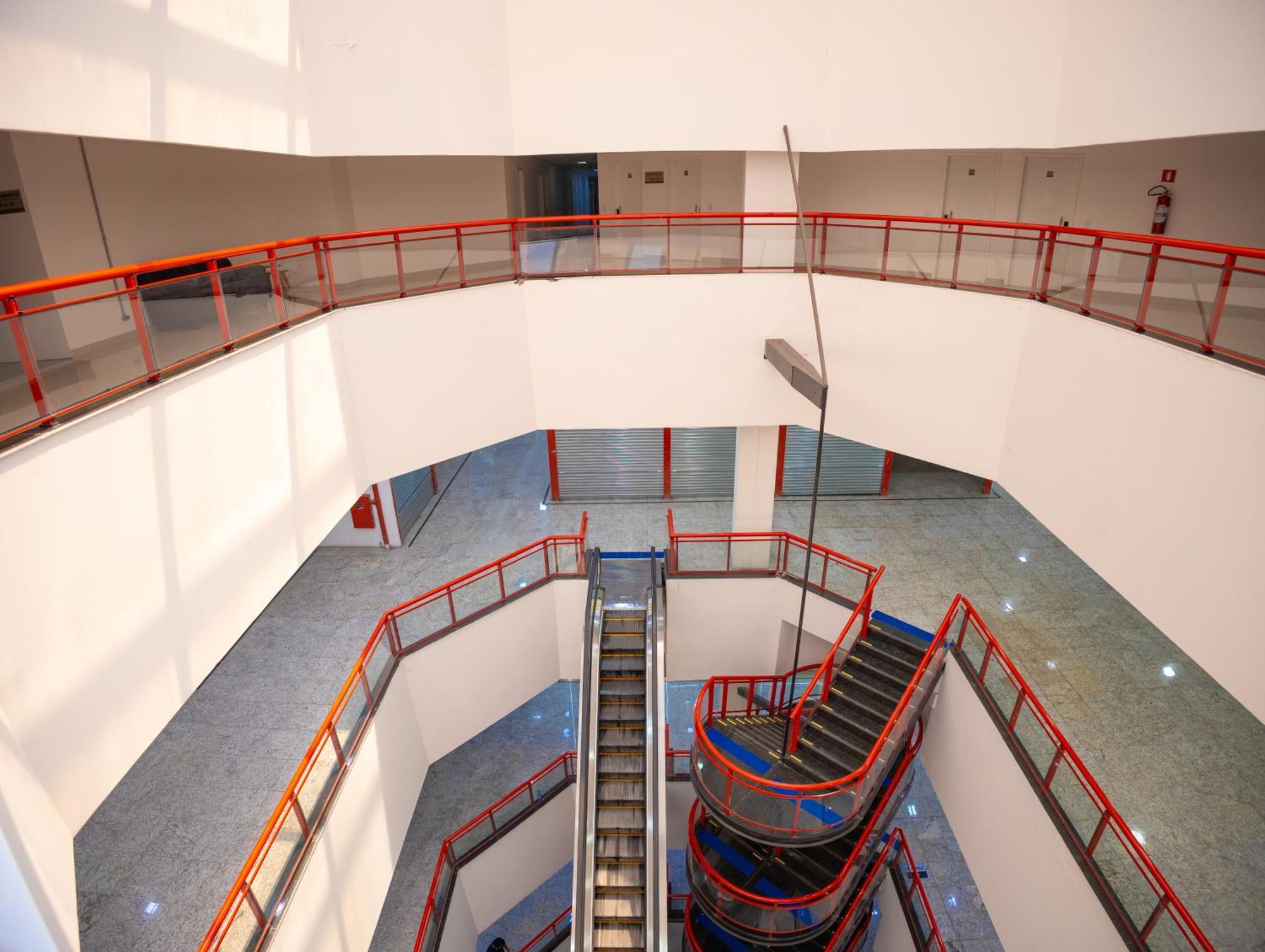 Stunt Aparthotel *