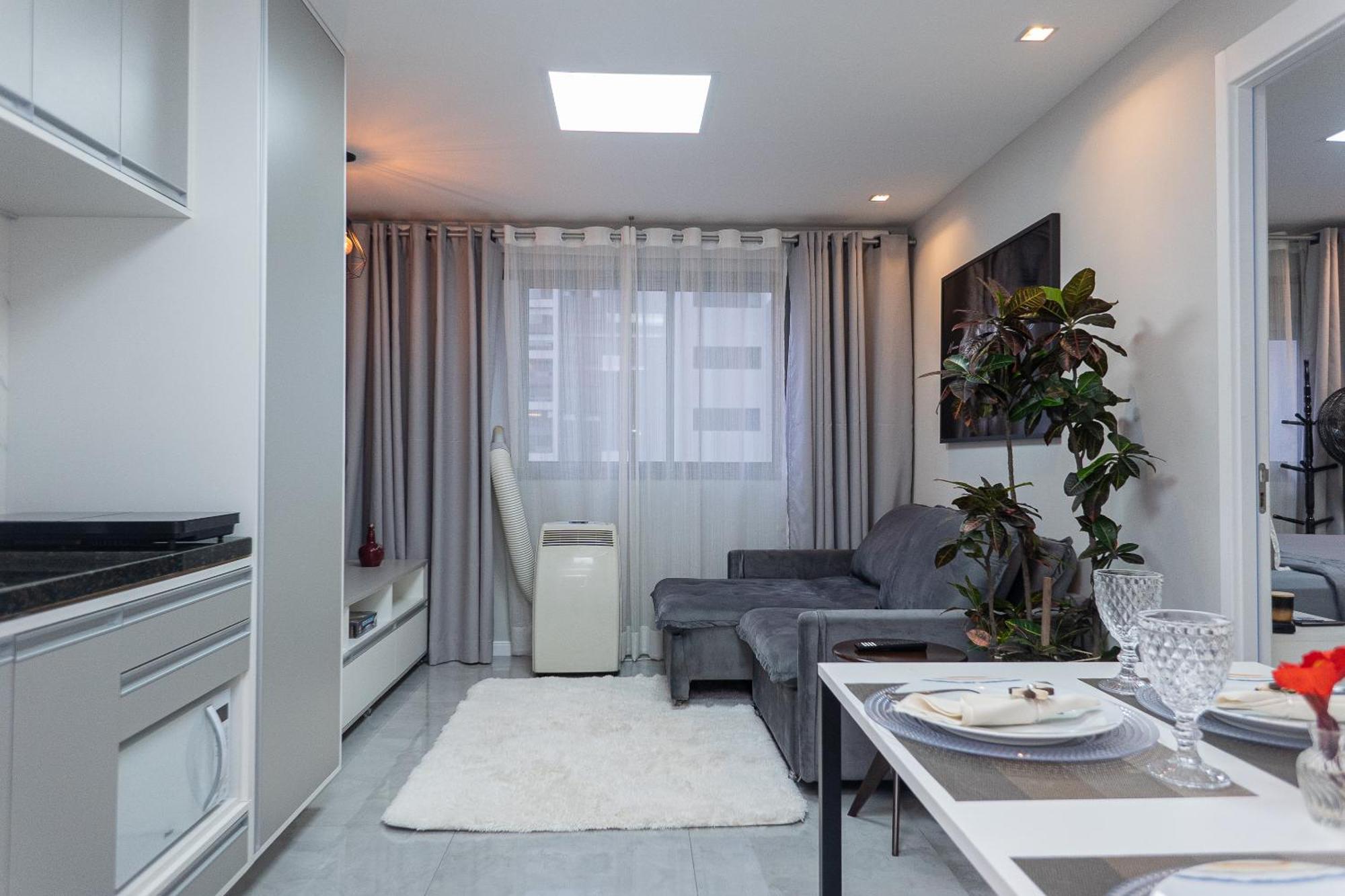 Apartment Dos Espelhos Ao Lado Do Metro Na Prudente Sao Paulo