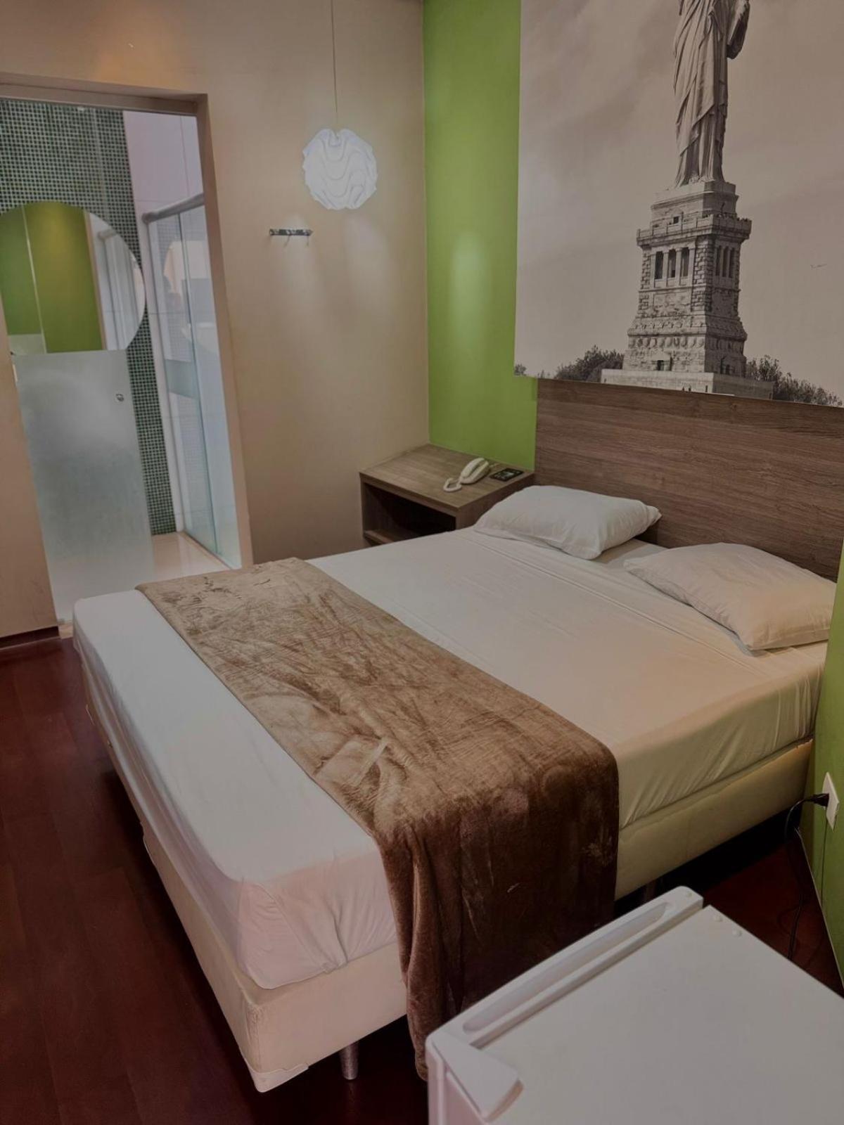 Add Guilherme Aparthotel *