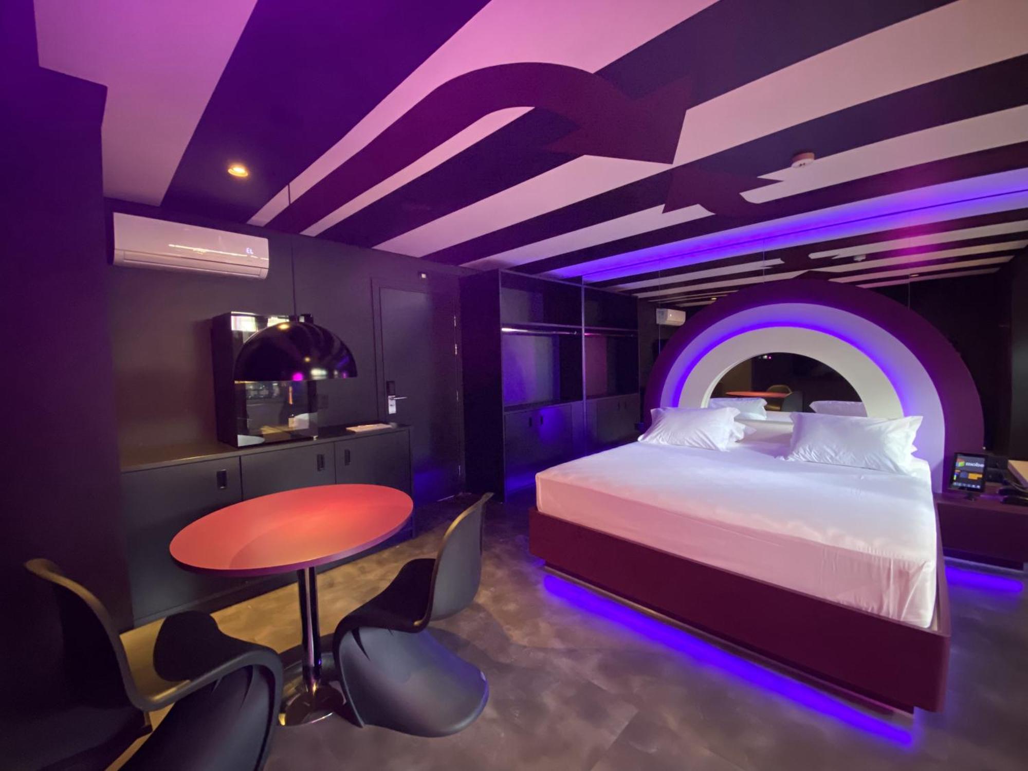 Andar De Cima Love hotel *
