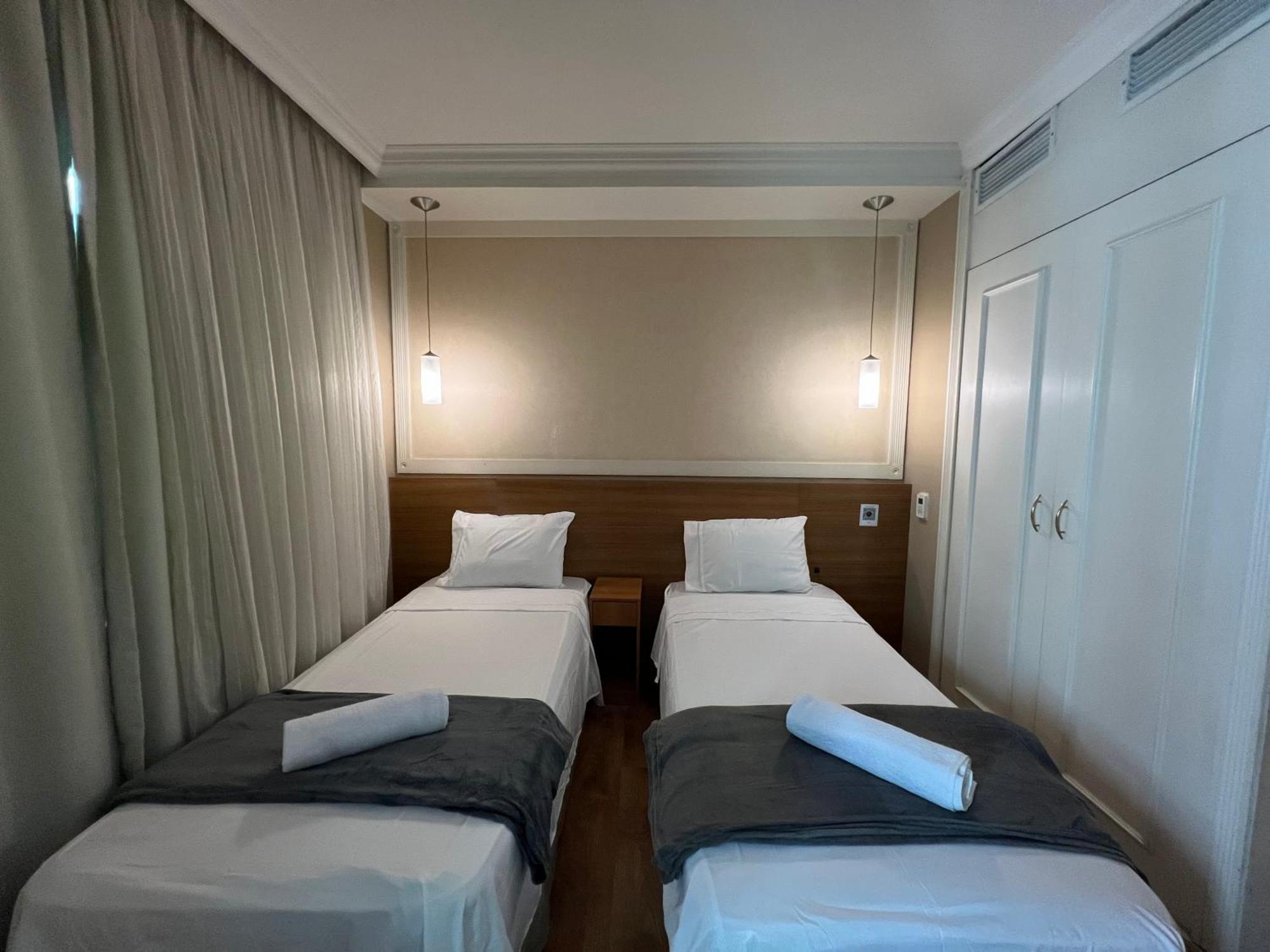 Inter Jardins Uh-1606 Hotel São Paulo