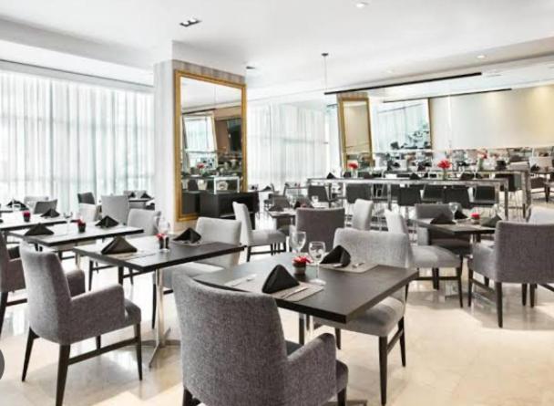 Hotel Luxxor 4*