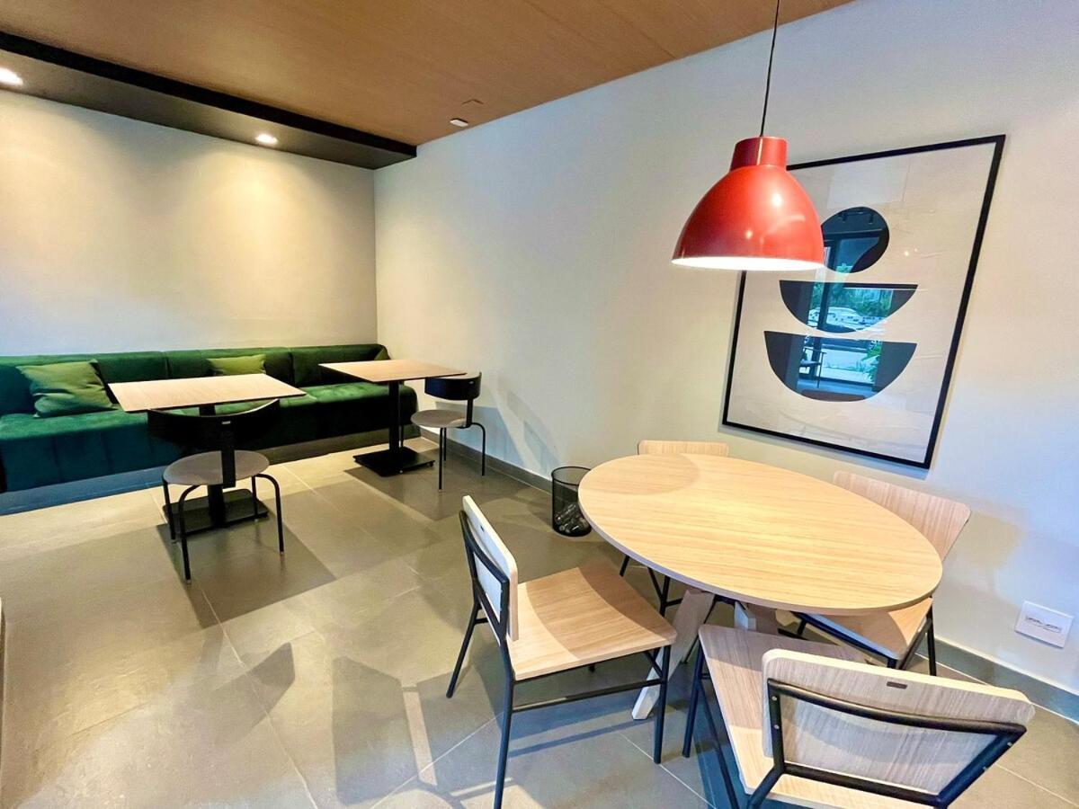 Sweet 241 Apartment