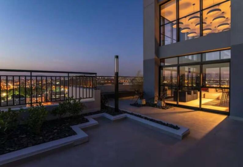 1204 Com Vista Livre E Andar Alto Căn hộ *