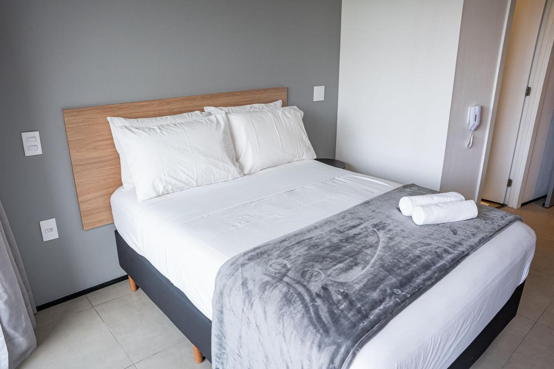 Apartment On Melo Alves By Housi *