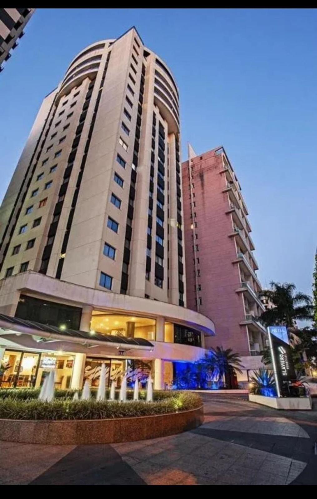 Luxuoso Flat Em Moema - Prox Congonhas E Ibirapuera - Estacionamento Pago L Carregador Carro L Cafe Opcional Pago Sao Paulo