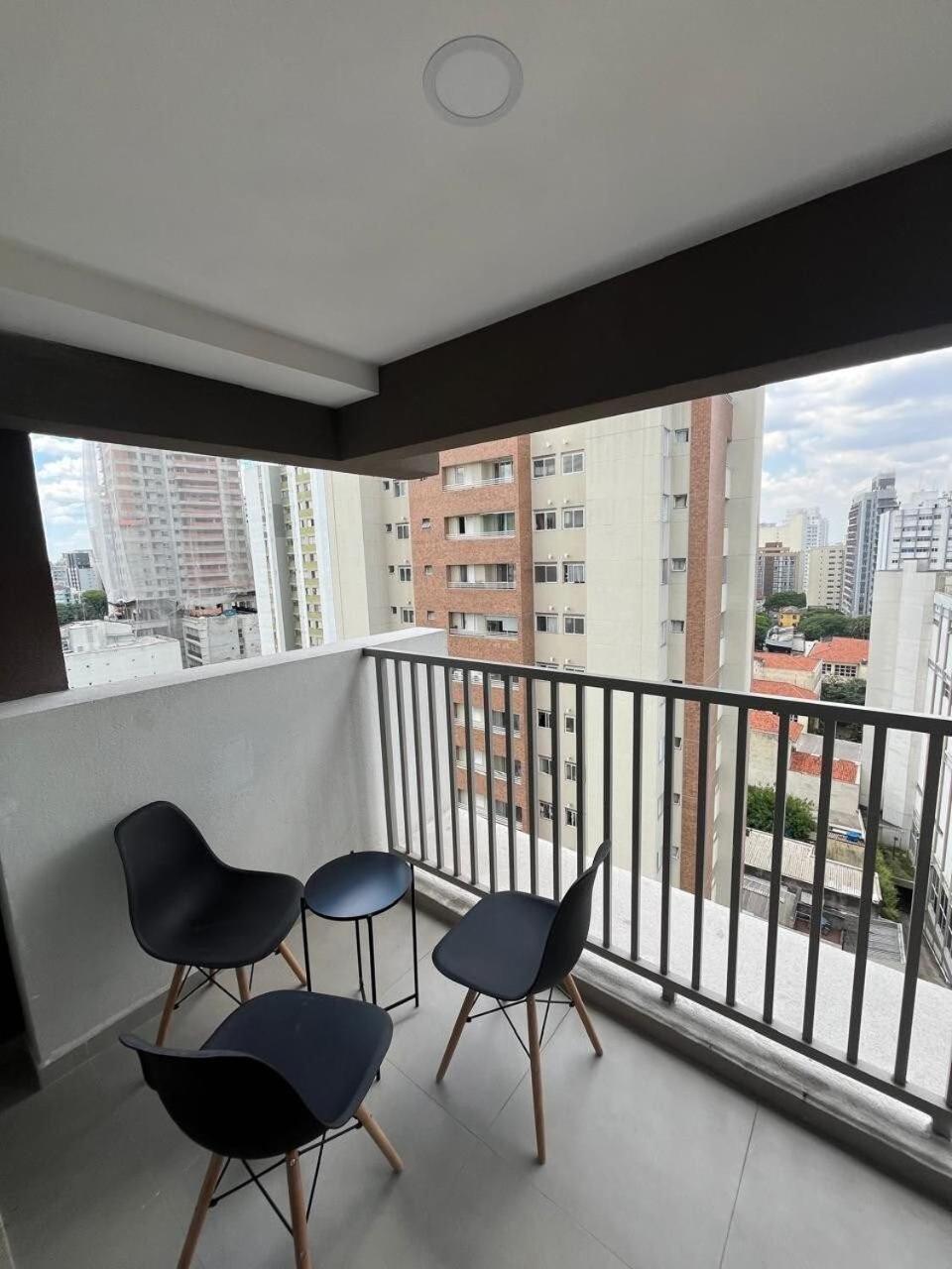Mariana Lindo E Novo Apartment