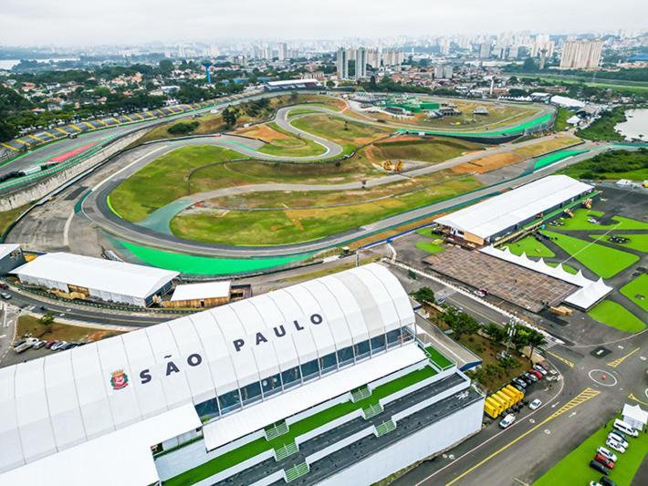 Residencial Vitoria 3 Otel *