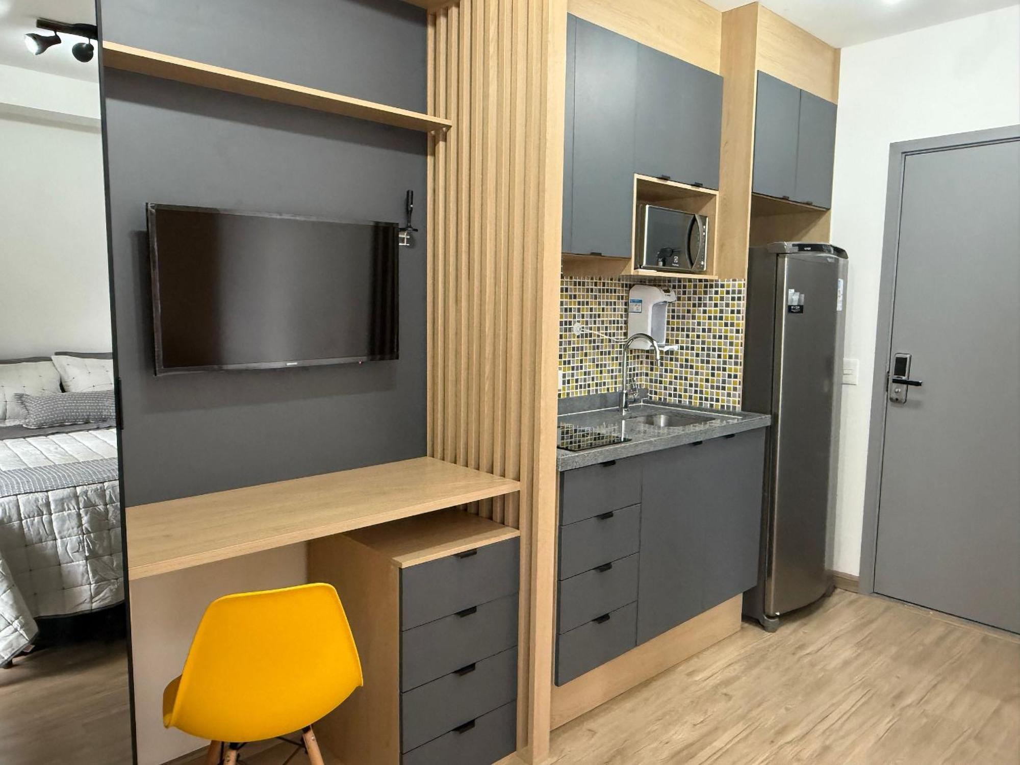 Proximo Ao Metro, Piscina, Areas Sociais, Lojas , Restaurantes, Cafe E Muito Mais... Apartment São Paulo
