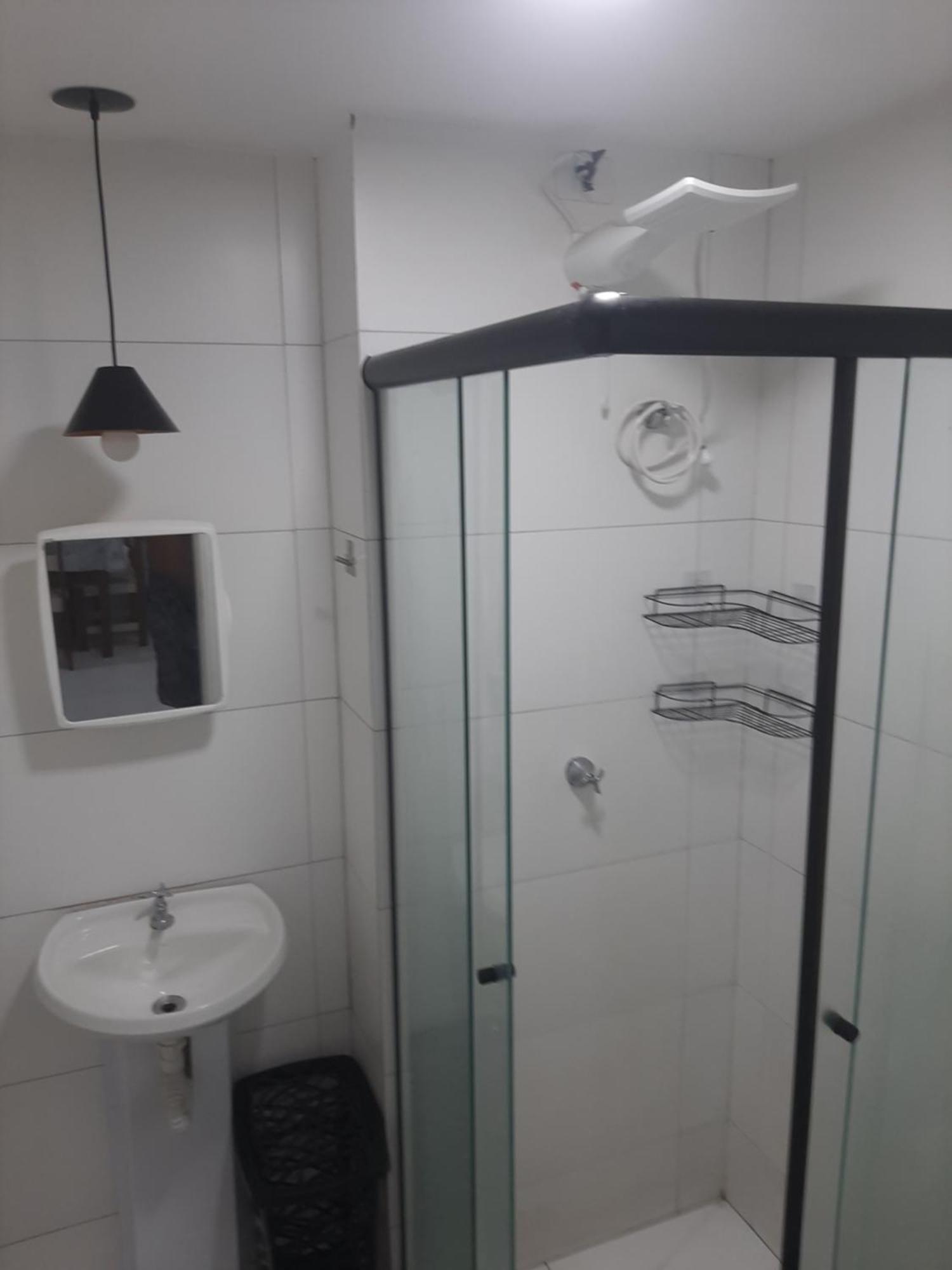 1 Apartment *