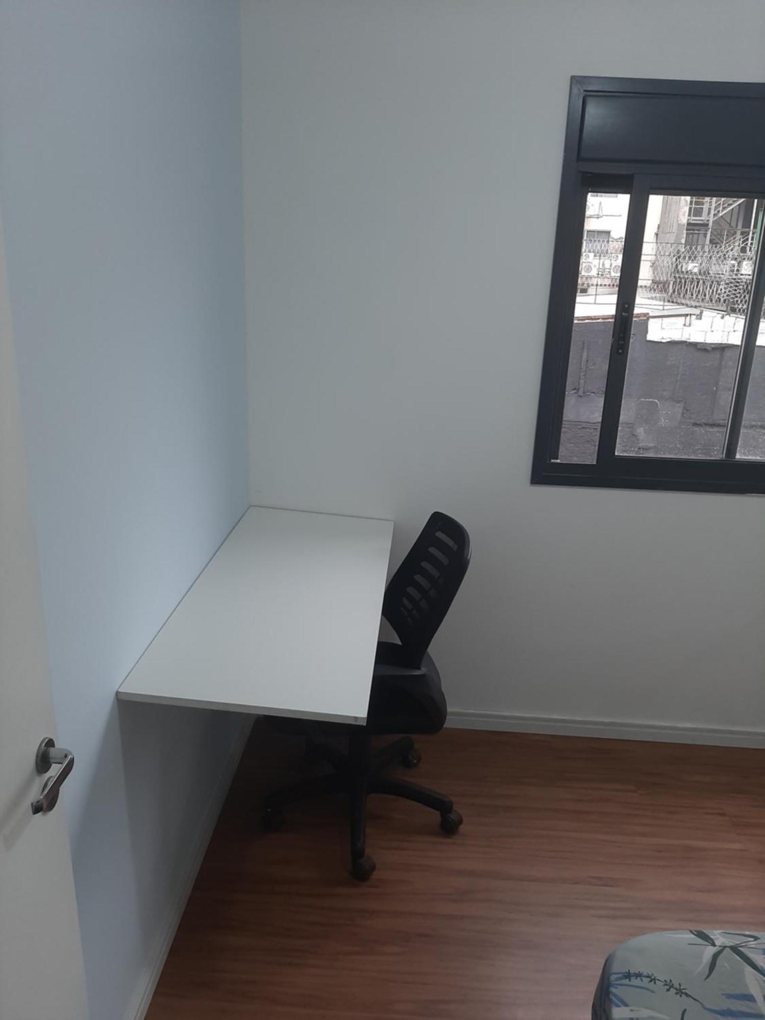1 Apartment