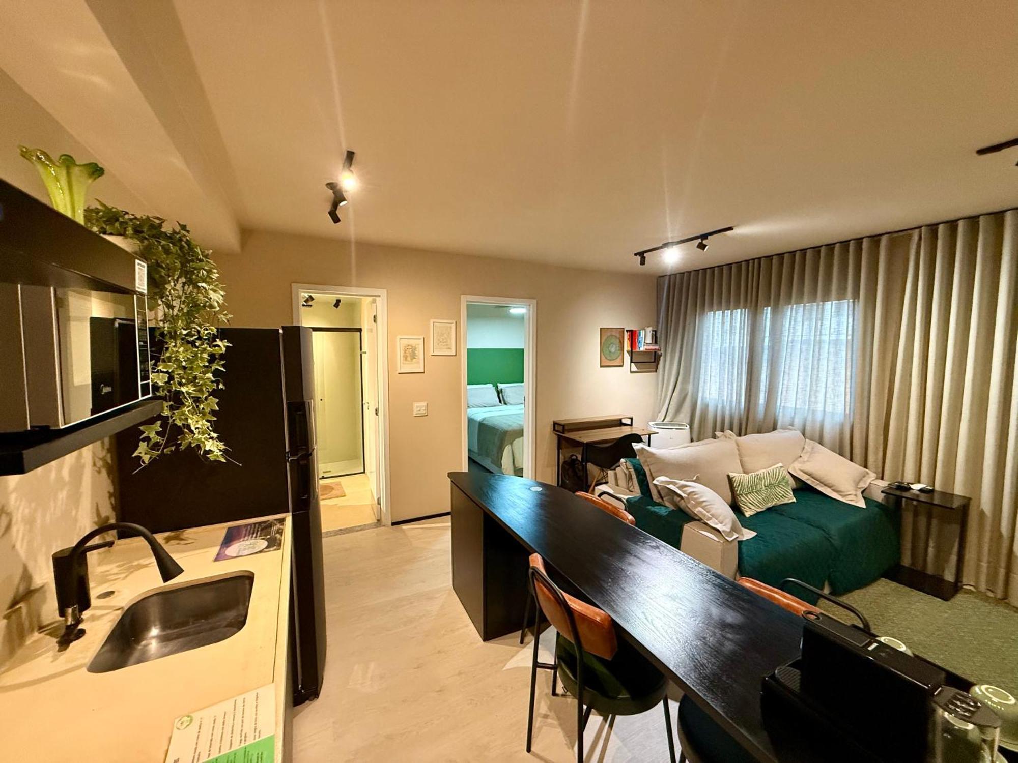 Apto 1106 Da Asdrubal - Novo, Confortavel E Moderno, Muito Bem Localizado E Totalmente Equipado