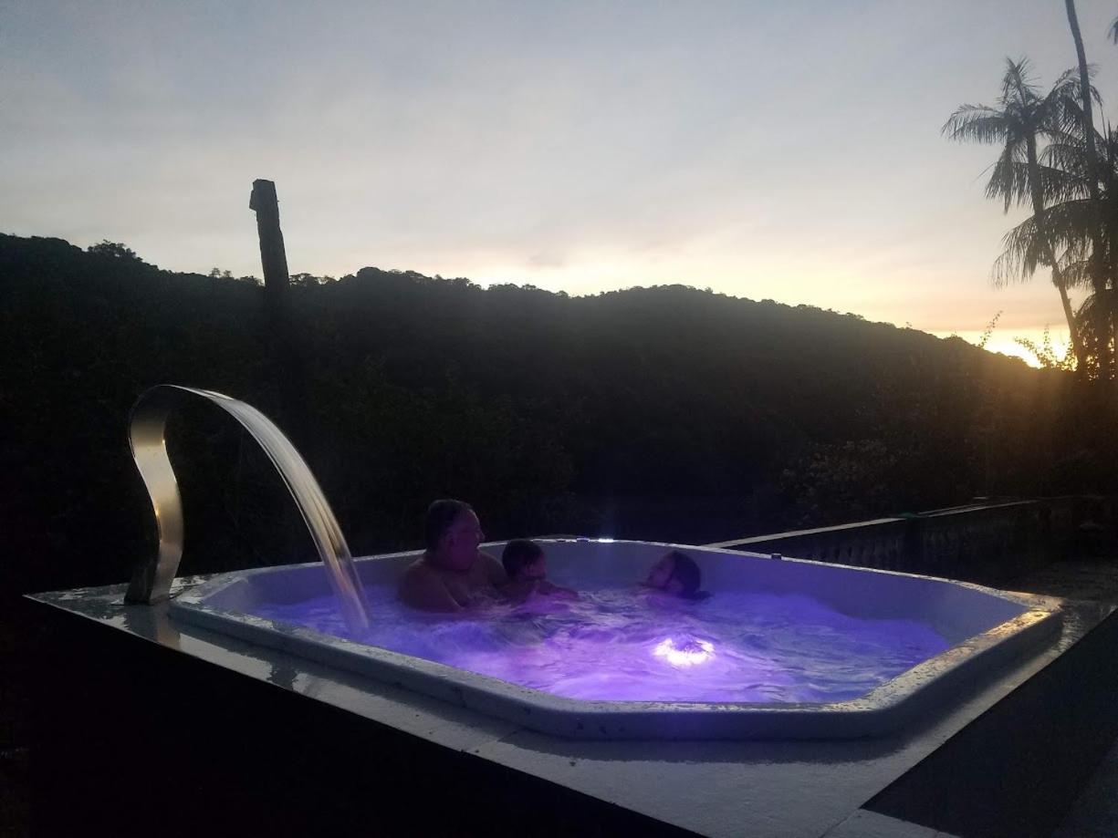 Chacara Pe N'agua, 80 Km De Sp, Piscina E Aquecido Sao Paulo