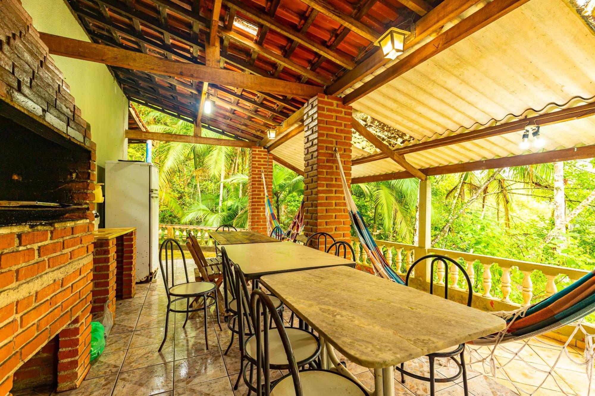 Holiday home Chacara Pe N'agua, 80 Km De Sp, Piscina E Aquecido