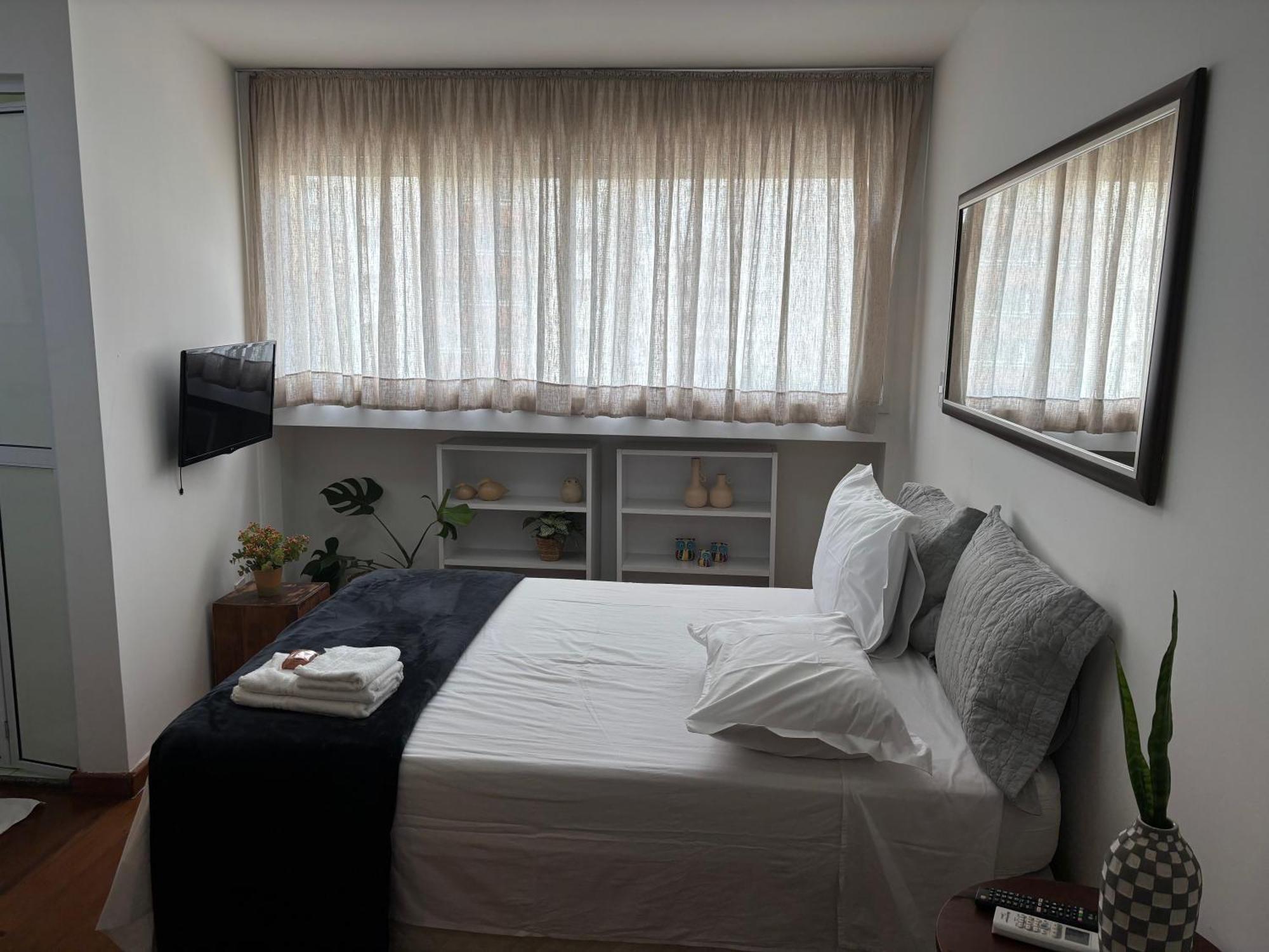Sh59 Estilo Conforto Simplicidade Na Bela Cintra Apartment