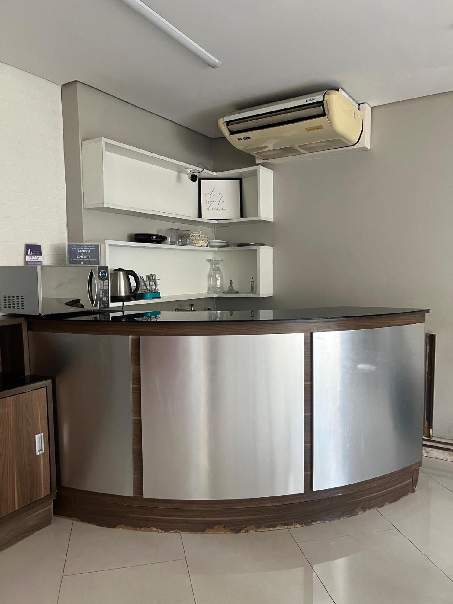 Add Guilherme Aparthotel