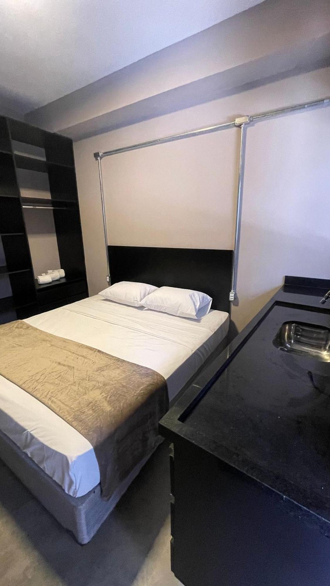 Add Congonhas Hotel *