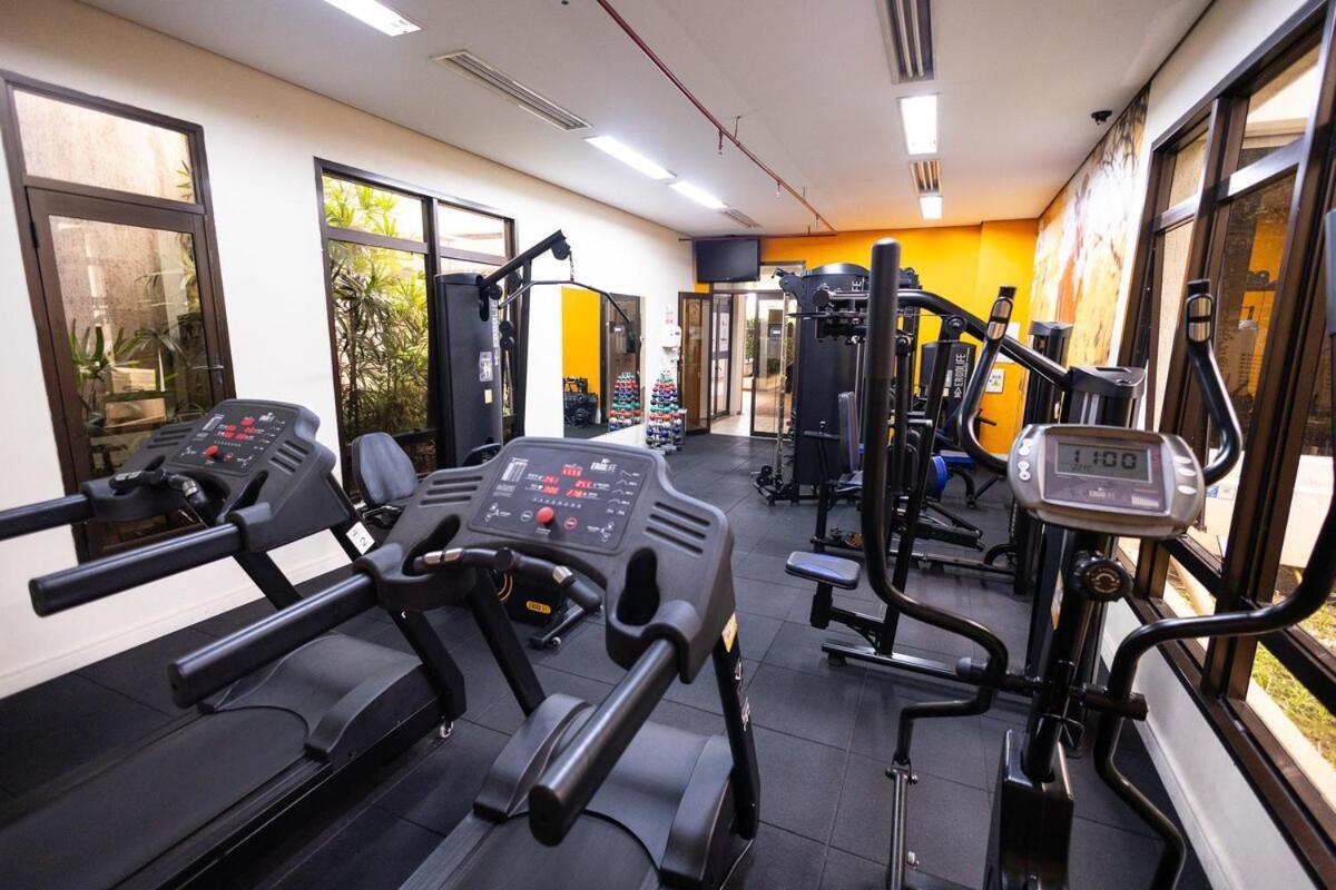 Flat Localizado Em Renomado-vila Olimpia Apartemen *