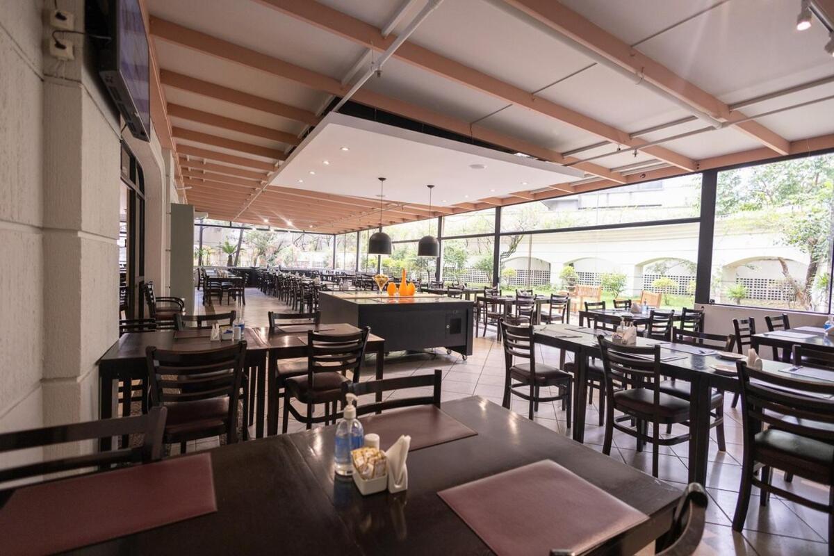 Apartemen Flat Localizado Em Renomado-vila Olimpia Sao Paulo