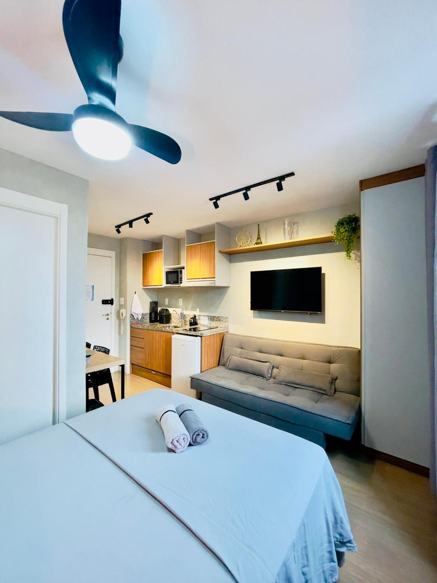 Apartemen 73 - 200m Metro Bras, Centro Sp *