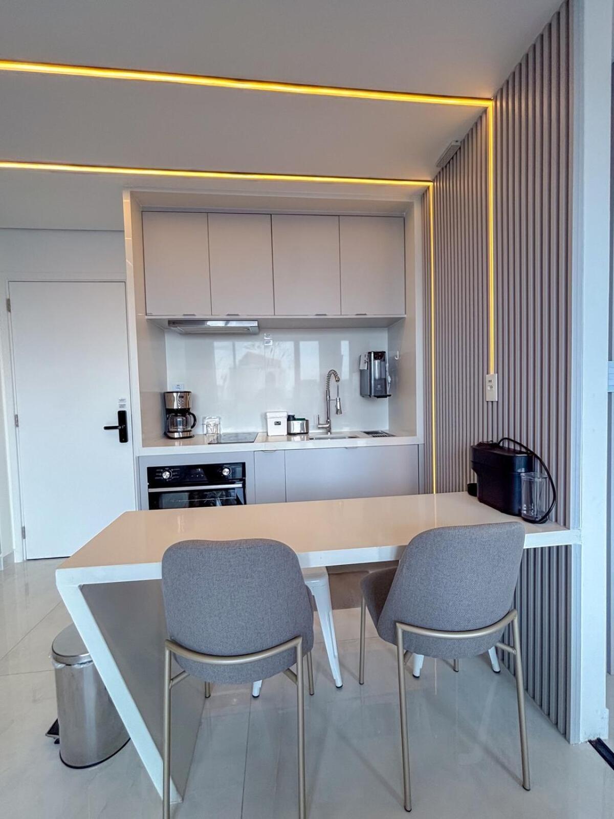 Lumina - Novo Na Olimpia Apartemen *