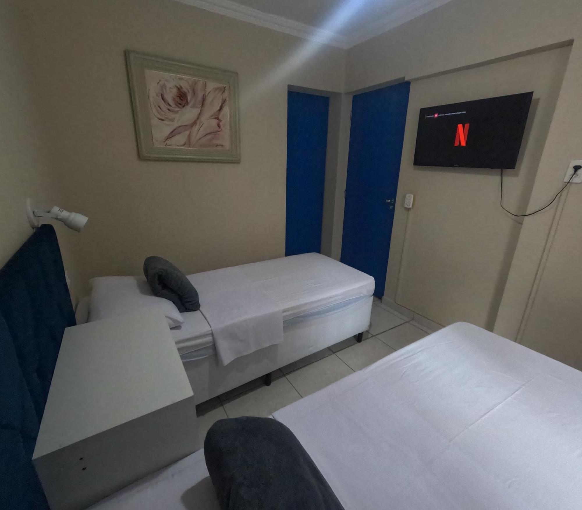 Star Hostel *