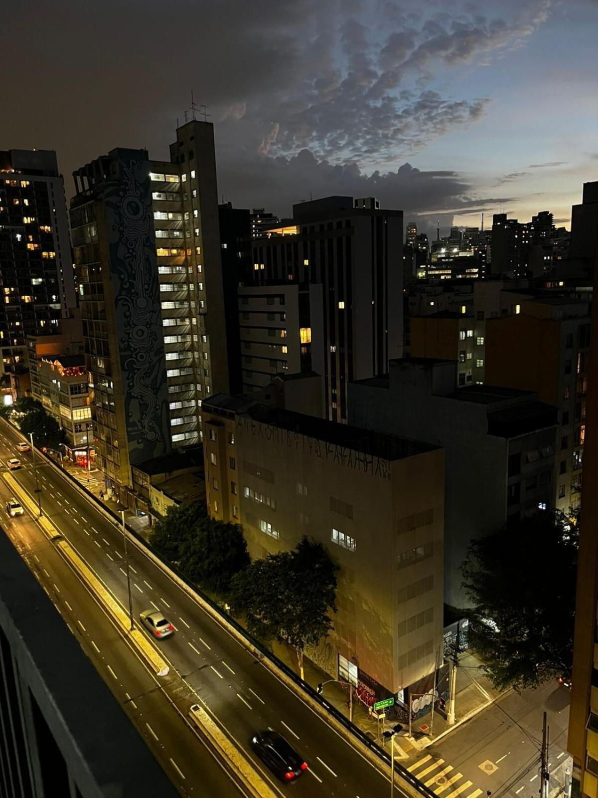 Apartemen Loft Encantador No Coracao De Sp *