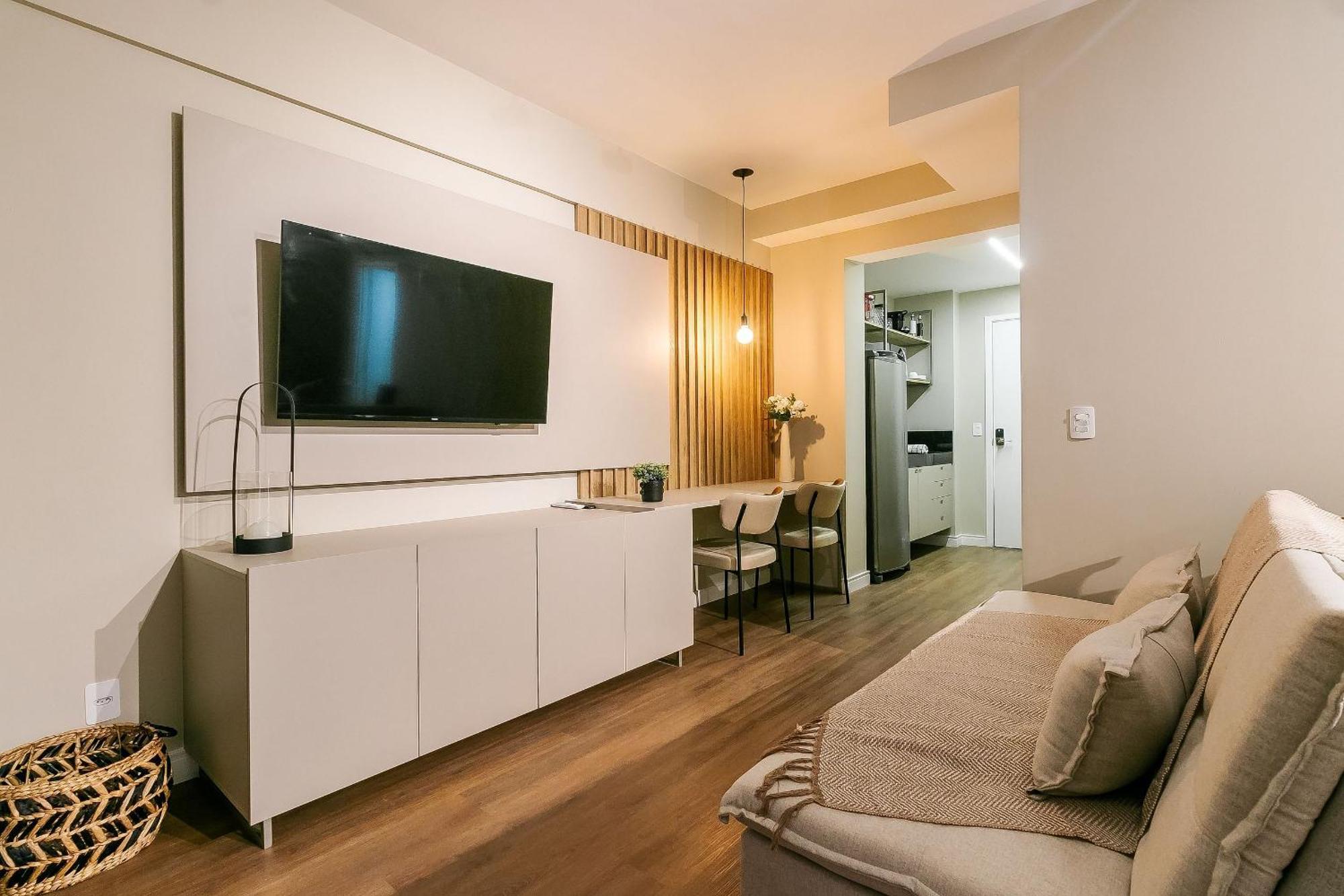 Arvo Reboucas Apartment