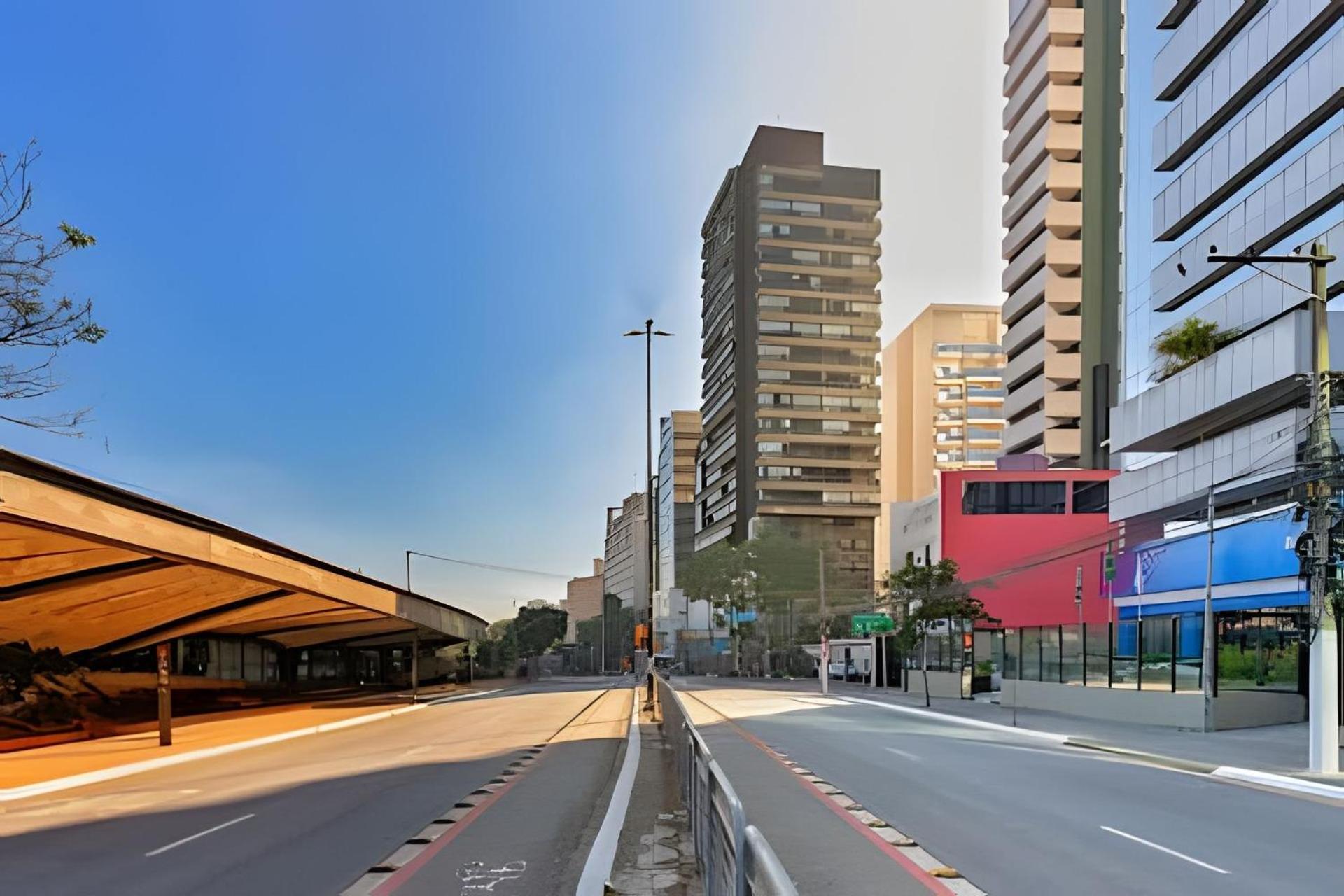 Vn Vergueiro - Bairro Liberdade / Metro Vergueiro * São Paulo