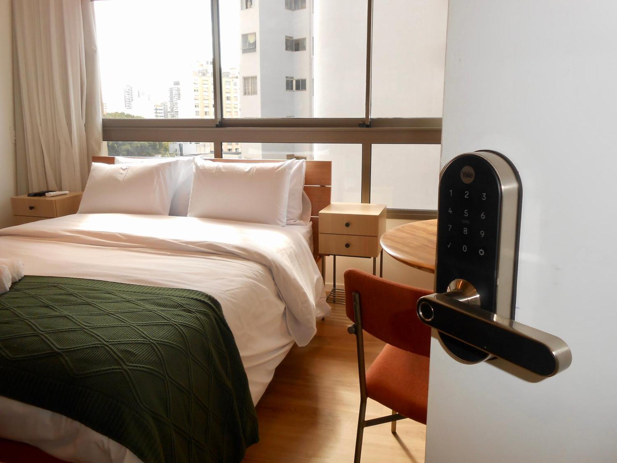 Apartment 705 Lux Allianz Park Sao Paulo
