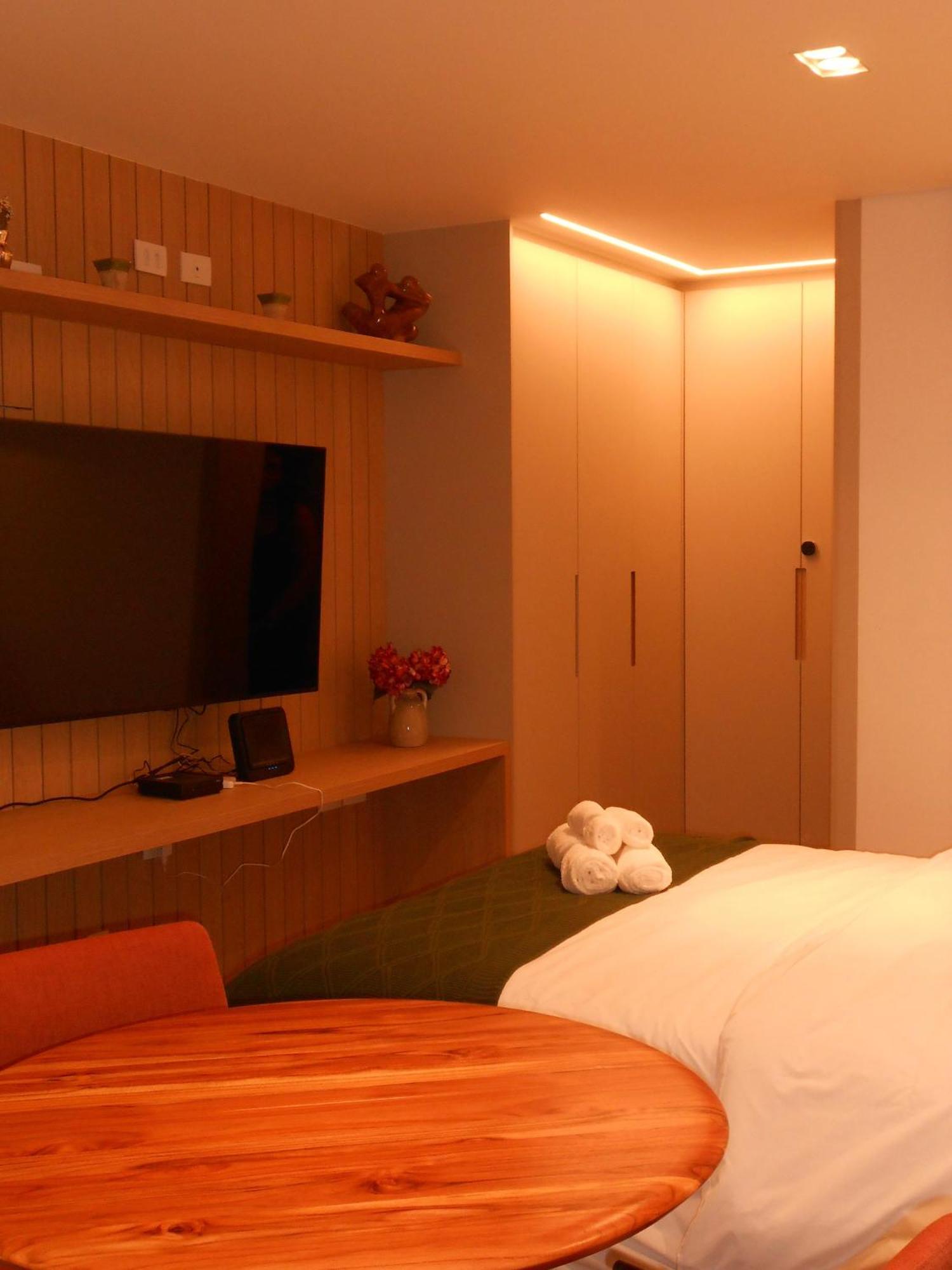 Apartment 705 Lux Allianz Park