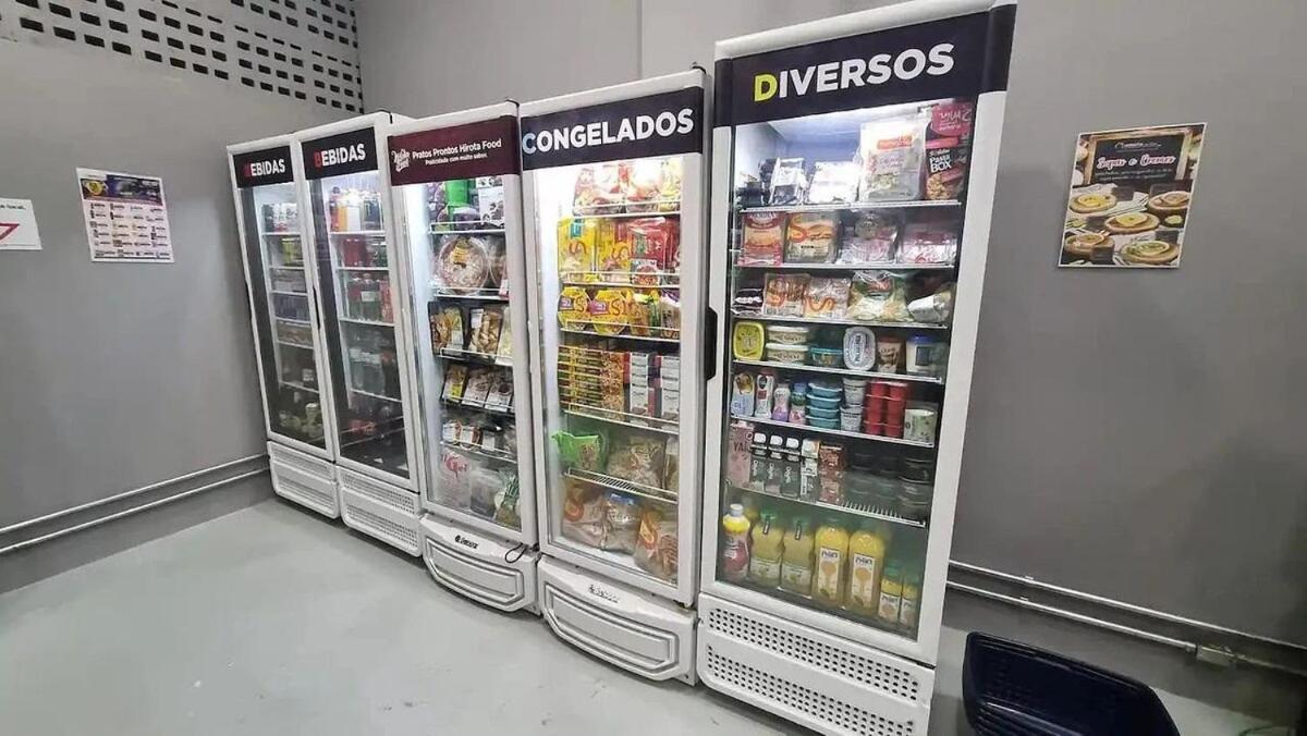 Daire Ap Com Ar Condicionado, A 100 Passos Do Metro Bras *