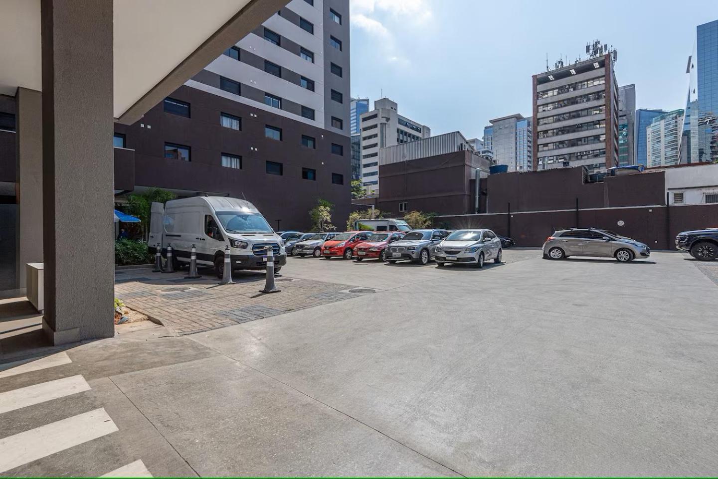 Olimpia Good Local Piscina Coworking Rooftop Cinema Gym Daire *