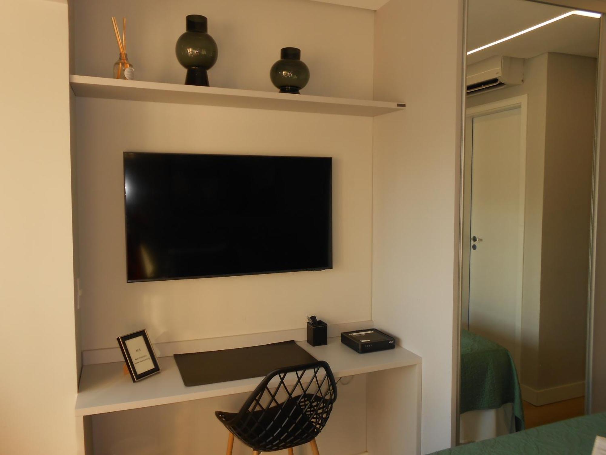 513 Lux Allianz Park Apartment *